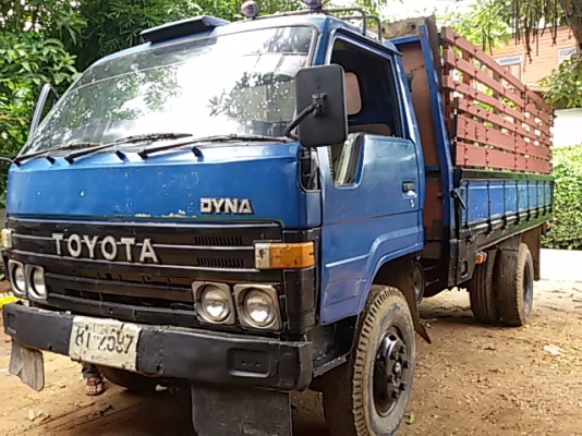 ลูกค้าบุรีรัมย์มาจองแล้ว10000บาท รับรถ 1ส.ค57ไดน่า 115 แรงม้า)เฟืองท้ายใหญ่ Fหน้าหลังแล้ว แชสซีใหญ่ๆยางสวย 6 เส้น เครื่องแห้งจัดไม่