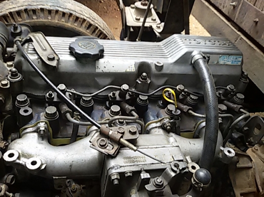 ลูกค้าบุรีรัมย์มาจองแล้ว10000บาท รับรถ 1ส.ค57ไดน่า 115 แรงม้า)เฟืองท้ายใหญ่ Fหน้าหลังแล้ว แชสซีใหญ่ๆยางสวย 6 เส้น เครื่องแห้งจัดไม่