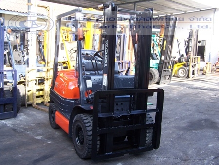 ขายรถ โฟล์คลิฟท์ TOYOTA รุ่น 6-FG15