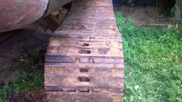 SK200-6  YN09 สภาพดีใช้ได้..เครื่องเดิม ปั้มเดิม ดี...ไฟครบ เอกสารอินวอยน์