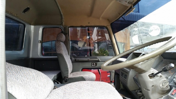 HINO 10 ล้อ หัวลาก HINO 10 ล้อ หัวลาก