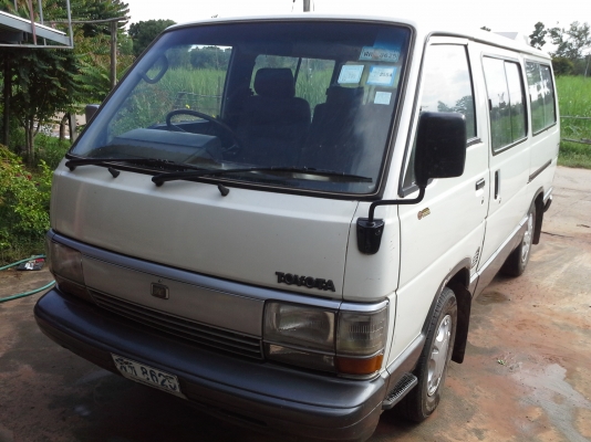 ขายรถตู้ Toyota  Hiace ตาหวาน