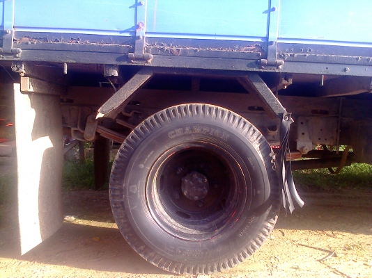 หกล้อ อีซูซุ110hpห้างแท้รถสภาพดีพร้อมใช้งาน ทะเบียนพร้อมโอน