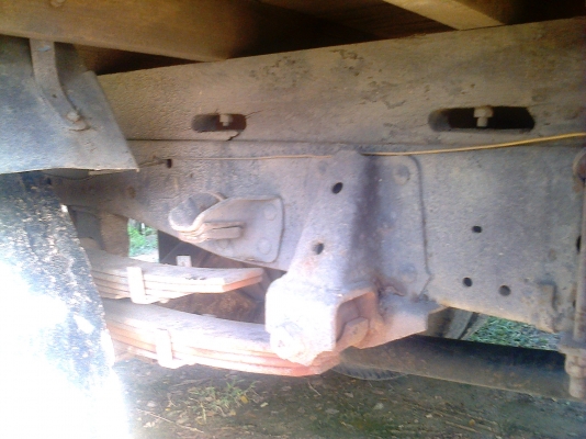 หกล้อ อีซูซุ110hpห้างแท้รถสภาพดีพร้อมใช้งาน ทะเบียนพร้อมโอน