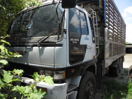 ขายรถบรรทุ 10 ลัอเพลาเดียว HINO FM 226 เพลาเดียวเครื่อง EP 100 TURBO สวยๆทะเบียนเต็ม