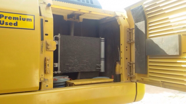 ขายดาว์นรถแบ็คโฮ KOMATSU PC200-8 serial 315xxx ไมล์ชั่วโมง 4,9xx