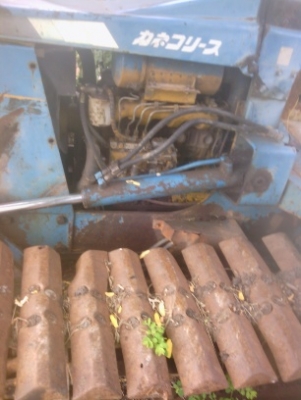 ขายแทรกเตอร์ MISUBISHI D2 ตีนเป็ด สภาพพร้อมใช้ ราต่อรองได้ ติดต่อได้ที่คุณอ๊อฟ พิจิตร 086-737-9991