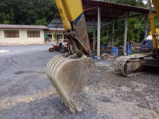 รถแบคโฮ KOMATSU 120 - 5 สนใจติดต่อ 081 - 6079515 รถแบคโฮ KOMATSU 120 - 5 สนใจติดต่อ 081 - 6079515