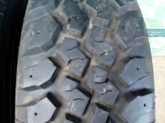 ขายยาง MAXXIS mud ขนาด 245/75/16สภาพสวยๆครับ