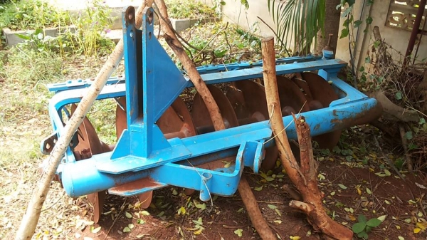 ***ขายแล้วครับขอบคุณ Truck2hand ขายรถไถ2เพลา FORD 6610 เสื้อลาย 2เพลาZF 4WD เครื่องE1NN-6015 85HP 4สูบ เสื้อลาย เครื่องดีสตาร์ทติดง่าย แน่นดีแรงดี ปั้มแบนปั้มดีแรงดีไอดีกลม เกียร์D2NN7006F แน่นดีเกียร์ดีไม่หลุด ท้าย E1NN 4024-EA ท้ายใหญ่ดี คานหน้าZF สภาพด ***ขายแล้วครับขอบคุณ Truck2hand ขายรถไถ2เพลา FORD 6610 เสื้อลาย 2เพลาZF 4WD เครื่องE1NN-6015 85HP 4สูบ เสื้อลาย เครื่องดีสตาร์ทติดง่าย แน่นดีแรงดี ปั้มแบนปั้มดีแรงดีไอดีกลม เกียร์D2NN7006F แน่นดีเกียร์ดีไม่หลุด ท้าย E1NN 4024-EA ท้ายใหญ่ดี คานหน้าZF สภาพด