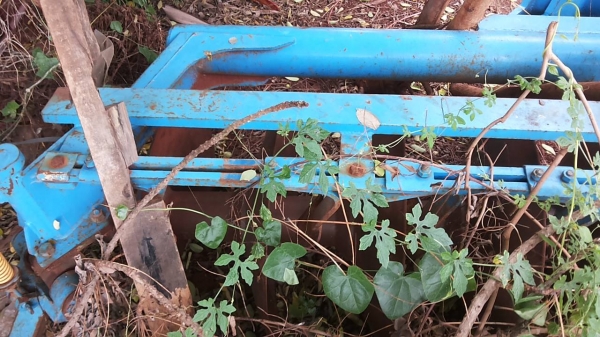 ***ขายแล้วครับขอบคุณ Truck2hand ขายรถไถ2เพลา FORD 6610 เสื้อลาย 2เพลาZF 4WD เครื่องE1NN-6015 85HP 4สูบ เสื้อลาย เครื่องดีสตาร์ทติดง่าย แน่นดีแรงดี ปั้มแบนปั้มดีแรงดีไอดีกลม เกียร์D2NN7006F แน่นดีเกียร์ดีไม่หลุด ท้าย E1NN 4024-EA ท้ายใหญ่ดี คานหน้าZF สภาพด ***ขายแล้วครับขอบคุณ Truck2hand ขายรถไถ2เพลา FORD 6610 เสื้อลาย 2เพลาZF 4WD เครื่องE1NN-6015 85HP 4สูบ เสื้อลาย เครื่องดีสตาร์ทติดง่าย แน่นดีแรงดี ปั้มแบนปั้มดีแรงดีไอดีกลม เกียร์D2NN7006F แน่นดีเกียร์ดีไม่หลุด ท้าย E1NN 4024-EA ท้ายใหญ่ดี คานหน้าZF สภาพด