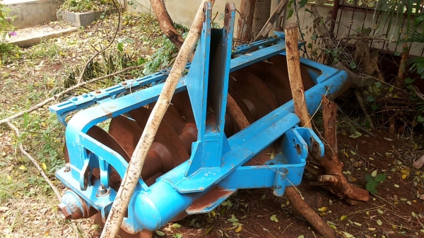 ***ขายแล้วครับขอบคุณ Truck2hand ขายรถไถ2เพลา FORD 6610 เสื้อลาย 2เพลาZF 4WD เครื่องE1NN-6015 85HP 4สูบ เสื้อลาย เครื่องดีสตาร์ทติดง่าย แน่นดีแรงดี ปั้มแบนปั้มดีแรงดีไอดีกลม เกียร์D2NN7006F แน่นดีเกียร์ดีไม่หลุด ท้าย E1NN 4024-EA ท้ายใหญ่ดี คานหน้าZF สภาพด ***ขายแล้วครับขอบคุณ Truck2hand ขายรถไถ2เพลา FORD 6610 เสื้อลาย 2เพลาZF 4WD เครื่องE1NN-6015 85HP 4สูบ เสื้อลาย เครื่องดีสตาร์ทติดง่าย แน่นดีแรงดี ปั้มแบนปั้มดีแรงดีไอดีกลม เกียร์D2NN7006F แน่นดีเกียร์ดีไม่หลุด ท้าย E1NN 4024-EA ท้ายใหญ่ดี คานหน้าZF สภาพด