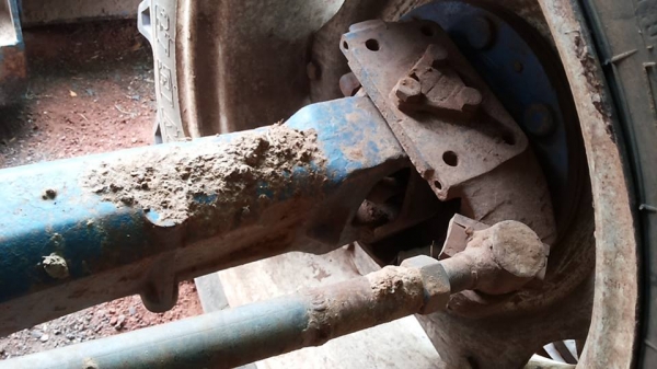 ***ขายแล้วครับขอบคุณ Truck2hand ขายรถไถ2เพลา FORD 6610 เสื้อลาย 2เพลาZF 4WD เครื่องE1NN-6015 85HP 4สูบ เสื้อลาย เครื่องดีสตาร์ทติดง่าย แน่นดีแรงดี ปั้มแบนปั้มดีแรงดีไอดีกลม เกียร์D2NN7006F แน่นดีเกียร์ดีไม่หลุด ท้าย E1NN 4024-EA ท้ายใหญ่ดี คานหน้าZF สภาพด ***ขายแล้วครับขอบคุณ Truck2hand ขายรถไถ2เพลา FORD 6610 เสื้อลาย 2เพลาZF 4WD เครื่องE1NN-6015 85HP 4สูบ เสื้อลาย เครื่องดีสตาร์ทติดง่าย แน่นดีแรงดี ปั้มแบนปั้มดีแรงดีไอดีกลม เกียร์D2NN7006F แน่นดีเกียร์ดีไม่หลุด ท้าย E1NN 4024-EA ท้ายใหญ่ดี คานหน้าZF สภาพด