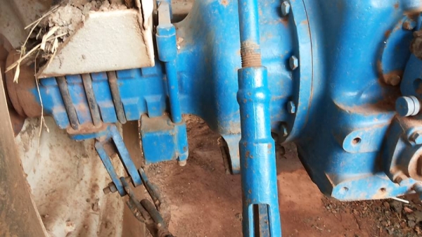 ***ขายแล้วครับขอบคุณ Truck2hand ขายรถไถ2เพลา FORD 6610 เสื้อลาย 2เพลาZF 4WD เครื่องE1NN-6015 85HP 4สูบ เสื้อลาย เครื่องดีสตาร์ทติดง่าย แน่นดีแรงดี ปั้มแบนปั้มดีแรงดีไอดีกลม เกียร์D2NN7006F แน่นดีเกียร์ดีไม่หลุด ท้าย E1NN 4024-EA ท้ายใหญ่ดี คานหน้าZF สภาพด ***ขายแล้วครับขอบคุณ Truck2hand ขายรถไถ2เพลา FORD 6610 เสื้อลาย 2เพลาZF 4WD เครื่องE1NN-6015 85HP 4สูบ เสื้อลาย เครื่องดีสตาร์ทติดง่าย แน่นดีแรงดี ปั้มแบนปั้มดีแรงดีไอดีกลม เกียร์D2NN7006F แน่นดีเกียร์ดีไม่หลุด ท้าย E1NN 4024-EA ท้ายใหญ่ดี คานหน้าZF สภาพด