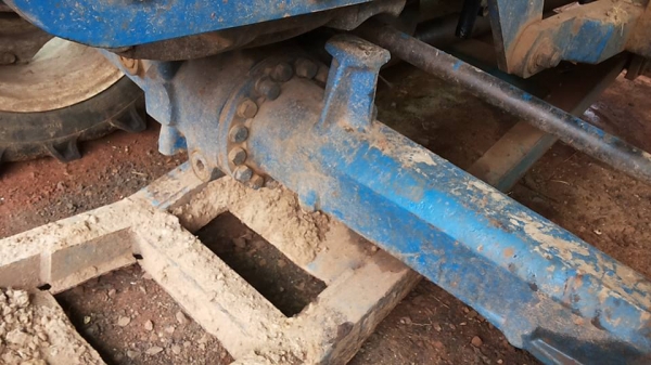 ***ขายแล้วครับขอบคุณ Truck2hand ขายรถไถ2เพลา FORD 6610 เสื้อลาย 2เพลาZF 4WD เครื่องE1NN-6015 85HP 4สูบ เสื้อลาย เครื่องดีสตาร์ทติดง่าย แน่นดีแรงดี ปั้มแบนปั้มดีแรงดีไอดีกลม เกียร์D2NN7006F แน่นดีเกียร์ดีไม่หลุด ท้าย E1NN 4024-EA ท้ายใหญ่ดี คานหน้าZF สภาพด ***ขายแล้วครับขอบคุณ Truck2hand ขายรถไถ2เพลา FORD 6610 เสื้อลาย 2เพลาZF 4WD เครื่องE1NN-6015 85HP 4สูบ เสื้อลาย เครื่องดีสตาร์ทติดง่าย แน่นดีแรงดี ปั้มแบนปั้มดีแรงดีไอดีกลม เกียร์D2NN7006F แน่นดีเกียร์ดีไม่หลุด ท้าย E1NN 4024-EA ท้ายใหญ่ดี คานหน้าZF สภาพด