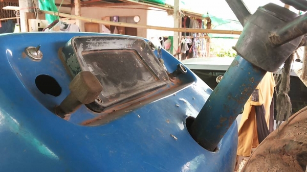 ***ขายแล้วครับขอบคุณ Truck2hand ขายรถไถ2เพลา FORD 6610 เสื้อลาย 2เพลาZF 4WD เครื่องE1NN-6015 85HP 4สูบ เสื้อลาย เครื่องดีสตาร์ทติดง่าย แน่นดีแรงดี ปั้มแบนปั้มดีแรงดีไอดีกลม เกียร์D2NN7006F แน่นดีเกียร์ดีไม่หลุด ท้าย E1NN 4024-EA ท้ายใหญ่ดี คานหน้าZF สภาพด ***ขายแล้วครับขอบคุณ Truck2hand ขายรถไถ2เพลา FORD 6610 เสื้อลาย 2เพลาZF 4WD เครื่องE1NN-6015 85HP 4สูบ เสื้อลาย เครื่องดีสตาร์ทติดง่าย แน่นดีแรงดี ปั้มแบนปั้มดีแรงดีไอดีกลม เกียร์D2NN7006F แน่นดีเกียร์ดีไม่หลุด ท้าย E1NN 4024-EA ท้ายใหญ่ดี คานหน้าZF สภาพด