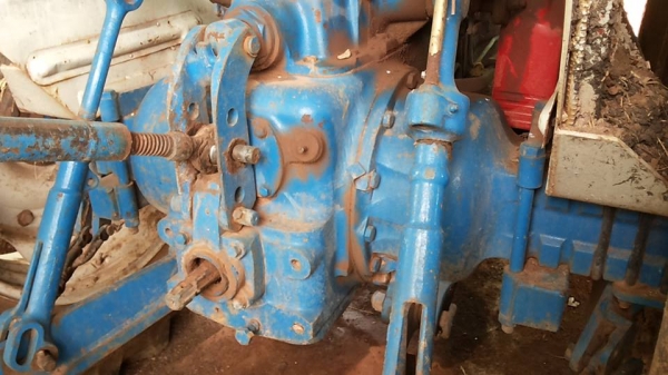 ***ขายแล้วครับขอบคุณ Truck2hand ขายรถไถ2เพลา FORD 6610 เสื้อลาย 2เพลาZF 4WD เครื่องE1NN-6015 85HP 4สูบ เสื้อลาย เครื่องดีสตาร์ทติดง่าย แน่นดีแรงดี ปั้มแบนปั้มดีแรงดีไอดีกลม เกียร์D2NN7006F แน่นดีเกียร์ดีไม่หลุด ท้าย E1NN 4024-EA ท้ายใหญ่ดี คานหน้าZF สภาพด ***ขายแล้วครับขอบคุณ Truck2hand ขายรถไถ2เพลา FORD 6610 เสื้อลาย 2เพลาZF 4WD เครื่องE1NN-6015 85HP 4สูบ เสื้อลาย เครื่องดีสตาร์ทติดง่าย แน่นดีแรงดี ปั้มแบนปั้มดีแรงดีไอดีกลม เกียร์D2NN7006F แน่นดีเกียร์ดีไม่หลุด ท้าย E1NN 4024-EA ท้ายใหญ่ดี คานหน้าZF สภาพด