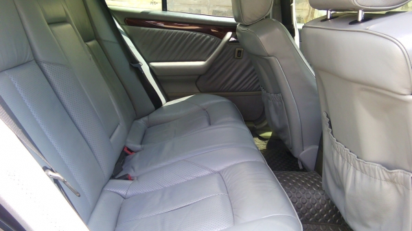 BENZ  C220 ตัวTOP