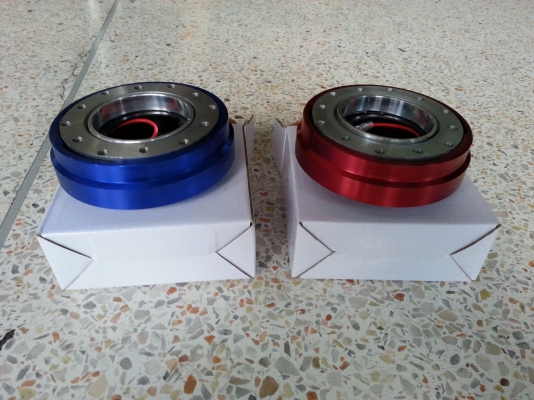 ขายคอพวงมาลัยแต่งครับใส่ได้ทุกรุ่นครับส่งทั่วไทยครับ EMS 50 บาทครับ