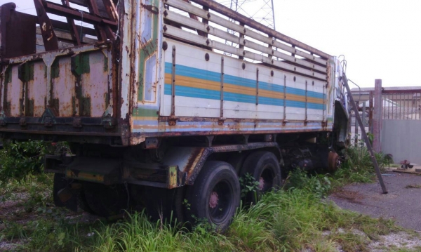 ISUZU-10ล้อ.ร๊อคกี้.195.2เพลา.ครัชซีสวย.เครื่องแน่น.บะเนียม.ตามสภาพครับ.ราคา.750.000บ ISUZU-10ล้อ.ร๊อคกี้.195.2เพลา.ครัชซีสวย.เครื่องแน่น.บะเนียม.ตามสภาพครับ.ราคา.750.000บ