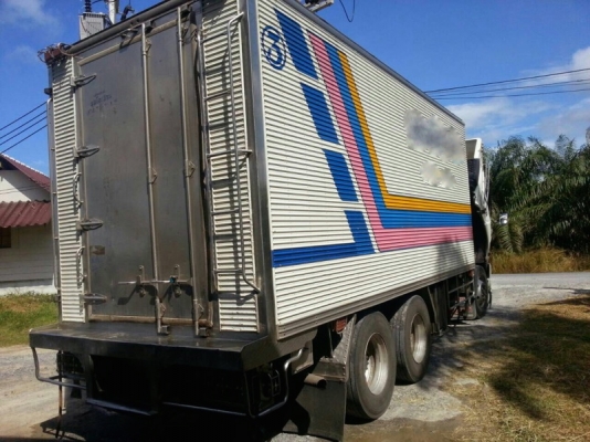 รถฮีโน่ 10 ล้อ ตู้เย็น FL1J 220 แรงม้า. ปี 47 สนใจติดต่อ 081 - 6079515 รถฮีโน่ 10 ล้อ ตู้เย็น FL1J 220 แรงม้า. ปี 47 สนใจติดต่อ 081 - 6079515