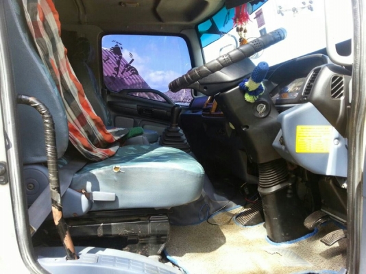 รถฮีโน่ 10 ล้อ ตู้เย็น FL1J 220 แรงม้า. ปี 47 สนใจติดต่อ 081 - 6079515 รถฮีโน่ 10 ล้อ ตู้เย็น FL1J 220 แรงม้า. ปี 47 สนใจติดต่อ 081 - 6079515