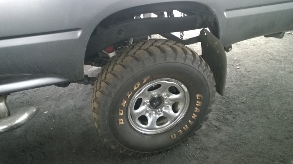 คานแข็ง 4X4 คานแข็ง TOYOTA LN90 รถแปลง บิ้วใหม่ สวย..ลงเล่มแล้ว คานแข็ง 4X4 คานแข็ง TOYOTA LN90 รถแปลง บิ้วใหม่ สวย..ลงเล่มแล้ว