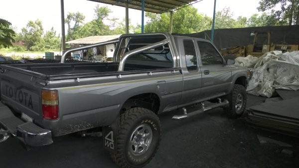 คานแข็ง 4X4 คานแข็ง TOYOTA LN90 รถแปลง บิ้วใหม่ สวย..ลงเล่มแล้ว คานแข็ง 4X4 คานแข็ง TOYOTA LN90 รถแปลง บิ้วใหม่ สวย..ลงเล่มแล้ว