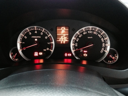 ขายรถบ้านSwift 1.25 GLX TOPสีขาว สภาพป้ายแดง พร้อมติดLPG ประหยัดมากกกกก ขายรถบ้านSwift 1.25 GLX TOPสีขาว สภาพป้ายแดง พร้อมติดLPG ประหยัดมากกกกก