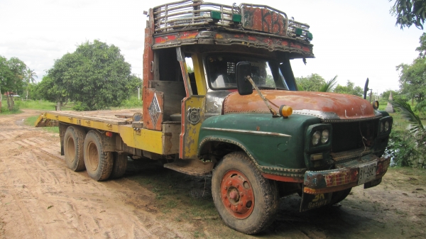 ลดเหลือ 199900  เทเลอร์10 ล้อหัวยาว TX เพลาเดียว เครื่องดีทะเบียนพร้อม ท้ายลาดขึ้น 120