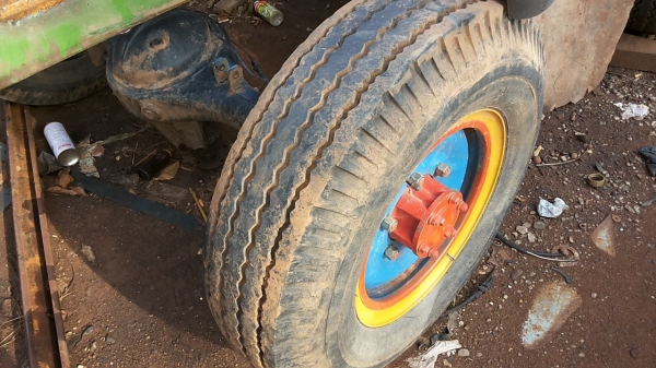 **65,000 บ.ต่อรอง**ขายกระบะไม้+เฟืองท้าย สภาพดี ยกลง/ถอด จากแต๋น4ล้อ เนื่องจาก จะต่อดั้ม กระบะไม้ทั้งลูกสภาพสวย พื้นไม้คอกไม้สูง มีหลังคา พื้นสวยคอกสวยไม่ผุ ยาว3.0ม.กว้าง1.50ม. ช่วงคัสซี74ซม. สีสันสวย ไม่ผุไม่หัก พร้อมเฟืองท้าย 4ล้อ isuzu elf สภาพดี ไม่หอ **65,000 บ.ต่อรอง**ขายกระบะไม้+เฟืองท้าย สภาพดี ยกลง/ถอด จากแต๋น4ล้อ เนื่องจาก จะต่อดั้ม กระบะไม้ทั้งลูกสภาพสวย พื้นไม้คอกไม้สูง มีหลังคา พื้นสวยคอกสวยไม่ผุ ยาว3.0ม.กว้าง1.50ม. ช่วงคัสซี74ซม. สีสันสวย ไม่ผุไม่หัก พร้อมเฟืองท้าย 4ล้อ isuzu elf สภาพดี ไม่หอ