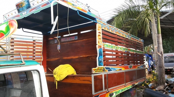 **65,000 บ.ต่อรอง**ขายกระบะไม้+เฟืองท้าย สภาพดี ยกลง/ถอด จากแต๋น4ล้อ เนื่องจาก จะต่อดั้ม กระบะไม้ทั้งลูกสภาพสวย พื้นไม้คอกไม้สูง มีหลังคา พื้นสวยคอกสวยไม่ผุ ยาว3.0ม.กว้าง1.50ม. ช่วงคัสซี74ซม. สีสันสวย ไม่ผุไม่หัก พร้อมเฟืองท้าย 4ล้อ isuzu elf สภาพดี ไม่หอ **65,000 บ.ต่อรอง**ขายกระบะไม้+เฟืองท้าย สภาพดี ยกลง/ถอด จากแต๋น4ล้อ เนื่องจาก จะต่อดั้ม กระบะไม้ทั้งลูกสภาพสวย พื้นไม้คอกไม้สูง มีหลังคา พื้นสวยคอกสวยไม่ผุ ยาว3.0ม.กว้าง1.50ม. ช่วงคัสซี74ซม. สีสันสวย ไม่ผุไม่หัก พร้อมเฟืองท้าย 4ล้อ isuzu elf สภาพดี ไม่หอ