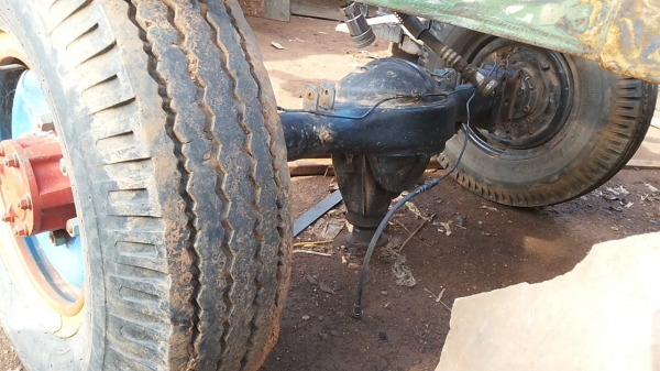 **65,000 บ.ต่อรอง**ขายกระบะไม้+เฟืองท้าย สภาพดี ยกลง/ถอด จากแต๋น4ล้อ เนื่องจาก จะต่อดั้ม กระบะไม้ทั้งลูกสภาพสวย พื้นไม้คอกไม้สูง มีหลังคา พื้นสวยคอกสวยไม่ผุ ยาว3.0ม.กว้าง1.50ม. ช่วงคัสซี74ซม. สีสันสวย ไม่ผุไม่หัก พร้อมเฟืองท้าย 4ล้อ isuzu elf สภาพดี ไม่หอ **65,000 บ.ต่อรอง**ขายกระบะไม้+เฟืองท้าย สภาพดี ยกลง/ถอด จากแต๋น4ล้อ เนื่องจาก จะต่อดั้ม กระบะไม้ทั้งลูกสภาพสวย พื้นไม้คอกไม้สูง มีหลังคา พื้นสวยคอกสวยไม่ผุ ยาว3.0ม.กว้าง1.50ม. ช่วงคัสซี74ซม. สีสันสวย ไม่ผุไม่หัก พร้อมเฟืองท้าย 4ล้อ isuzu elf สภาพดี ไม่หอ