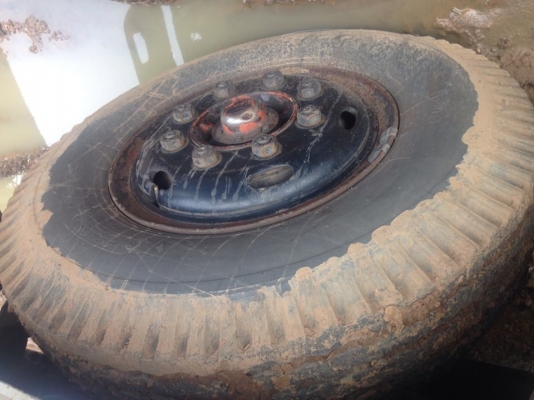 **460,000 บ.ต่อรอง**ขาย10ล้อเพลาเดียวล่อง ISUZU JCM วางเครื่อง6BF1-185HP เครื่องแรง แน่น แห้งดี เกียร์ดีไม่หลุด ช่วงล่างเพลาเดียวเดิมคัสซีสวยเดิม ไม่ปะไม่ดาม กระบะไม้สภาพดี พื้นดีคอกไม้ดีไม่ผุ หัวเก๋งเดิมสภาพใช้ได้ มีผุนิด มีสีลอกบ้าง ภายในพอใช้ไม่สวยต้อง **460,000 บ.ต่อรอง**ขาย10ล้อเพลาเดียวล่อง ISUZU JCM วางเครื่อง6BF1-185HP เครื่องแรง แน่น แห้งดี เกียร์ดีไม่หลุด ช่วงล่างเพลาเดียวเดิมคัสซีสวยเดิม ไม่ปะไม่ดาม กระบะไม้สภาพดี พื้นดีคอกไม้ดีไม่ผุ หัวเก๋งเดิมสภาพใช้ได้ มีผุนิด มีสีลอกบ้าง ภายในพอใช้ไม่สวยต้อง