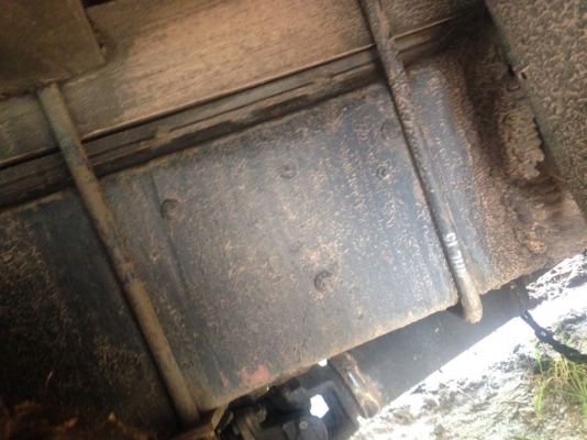 **460,000 บ.ต่อรอง**ขาย10ล้อเพลาเดียวล่อง ISUZU JCM วางเครื่อง6BF1-185HP เครื่องแรง แน่น แห้งดี เกียร์ดีไม่หลุด ช่วงล่างเพลาเดียวเดิมคัสซีสวยเดิม ไม่ปะไม่ดาม กระบะไม้สภาพดี พื้นดีคอกไม้ดีไม่ผุ หัวเก๋งเดิมสภาพใช้ได้ มีผุนิด มีสีลอกบ้าง ภายในพอใช้ไม่สวยต้อง **460,000 บ.ต่อรอง**ขาย10ล้อเพลาเดียวล่อง ISUZU JCM วางเครื่อง6BF1-185HP เครื่องแรง แน่น แห้งดี เกียร์ดีไม่หลุด ช่วงล่างเพลาเดียวเดิมคัสซีสวยเดิม ไม่ปะไม่ดาม กระบะไม้สภาพดี พื้นดีคอกไม้ดีไม่ผุ หัวเก๋งเดิมสภาพใช้ได้ มีผุนิด มีสีลอกบ้าง ภายในพอใช้ไม่สวยต้อง