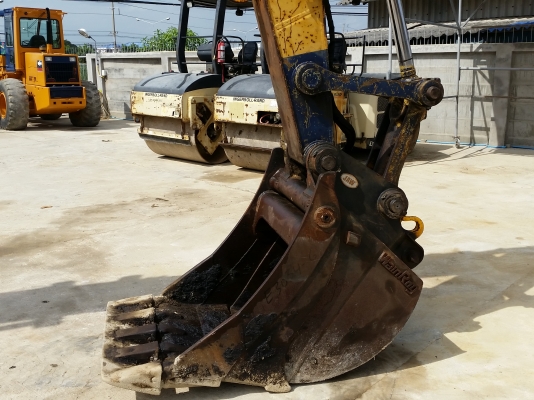 มาใหม่ ขายรถขุดล้อยาง KOMATSU PW210-1 สภาพสวยมาก รถนอก พึ่งถึงไทย ไม่เคยใช้งานในไทย