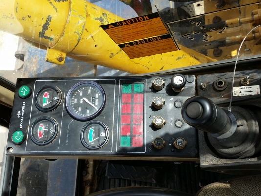 มาใหม่ ขายรถขุดล้อยาง KOMATSU PW210-1 สภาพสวยมาก รถนอก พึ่งถึงไทย ไม่เคยใช้งานในไทย