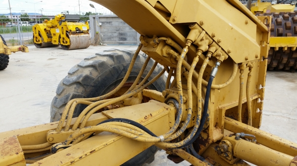 มาใหม่ พึ่งถึงไทย ขายรถเกรด Caterpillar 140G มี Ripper S/N 72V093xx สภาพสวย นำเข้าจาก USA ไม่เคยใช้งานในไทย