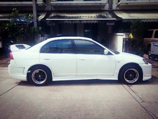 รถบ้าน Honda civic es 1.7 cc.