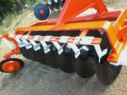 ผานพวน7ใบของคูโบต้า(เอวี้พาส) ผานพวน7ใบของคูโบต้า(เอวี้พาส)