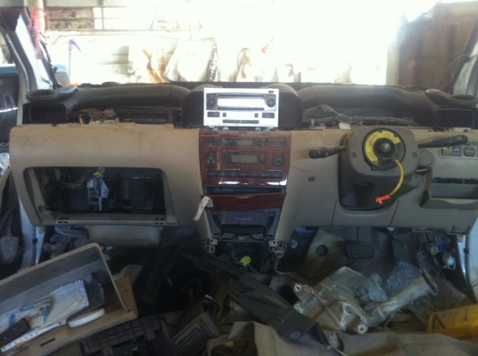 ขายชุดคอนโซล แอลติส แยกขาย เป็นอะไหล่