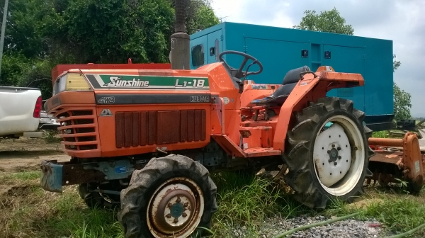 ขายรถไถ KOBOTA นำเข้าญี่ปุ่นพร้อมใบนำเข้า ขายรถไถ KOBOTA นำเข้าญี่ปุ่นพร้อมใบนำเข้า