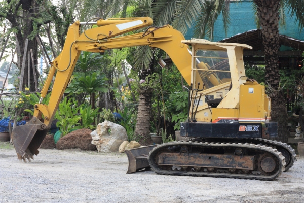 ขายรถแม็คโคร ติดต่อ 086-775-7900, 086-324-1992 ขายรถแม็คโคร ติดต่อ 086-775-7900, 086-324-1992