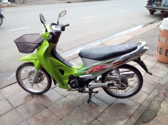 Wave 125 r ปี 50 กุญแจใหญ่ สีเขียว เทา รถบ้าน เครื่องเดิมๆ มีเล่ม