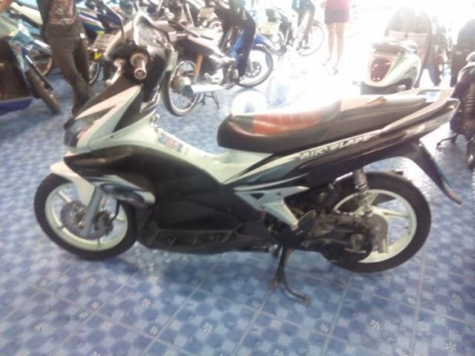 Honda Airblade ปี 50 สีเทา ดำ ล้อแม็ค รถบ้าน เครื่องเดิมๆ เล่ม เอกสาร Honda Airblade ปี 50 สีเทา ดำ ล้อแม็ค รถบ้าน เครื่องเดิมๆ เล่ม เอกสาร