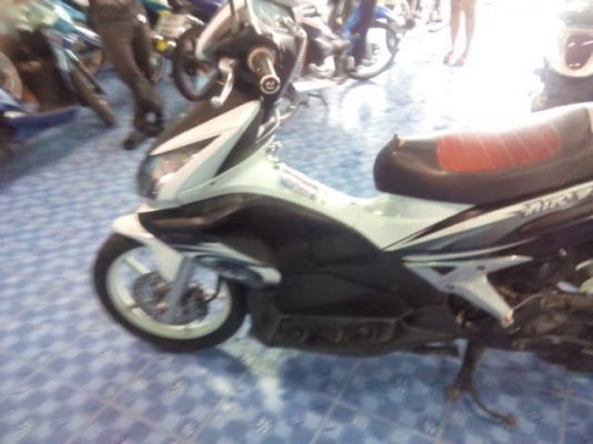 Honda Airblade ปี 50 สีเทา ดำ ล้อแม็ค รถบ้าน เครื่องเดิมๆ เล่ม เอกสาร Honda Airblade ปี 50 สีเทา ดำ ล้อแม็ค รถบ้าน เครื่องเดิมๆ เล่ม เอกสาร