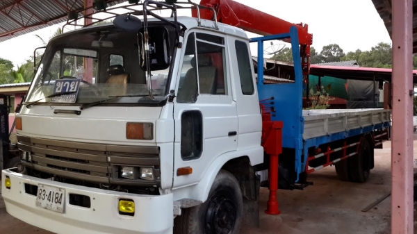 ขาย 6  ล้อ ติดเครน