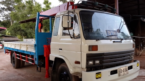 ขาย 6  ล้อ ติดเครน