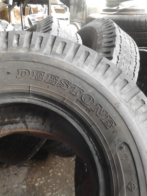 7.50-15  ยางรถ 6 ล้อขนาดกลาง พร้อมยางรอง   ปี 2012 มีชุด 4 เส้น  TEL.081-427-3941