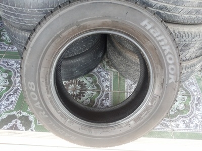 ขายยาง215/70/16 ปี 12มี3เส้นปะ11มี1เส้น HANKOOK RA08 1 ชุด